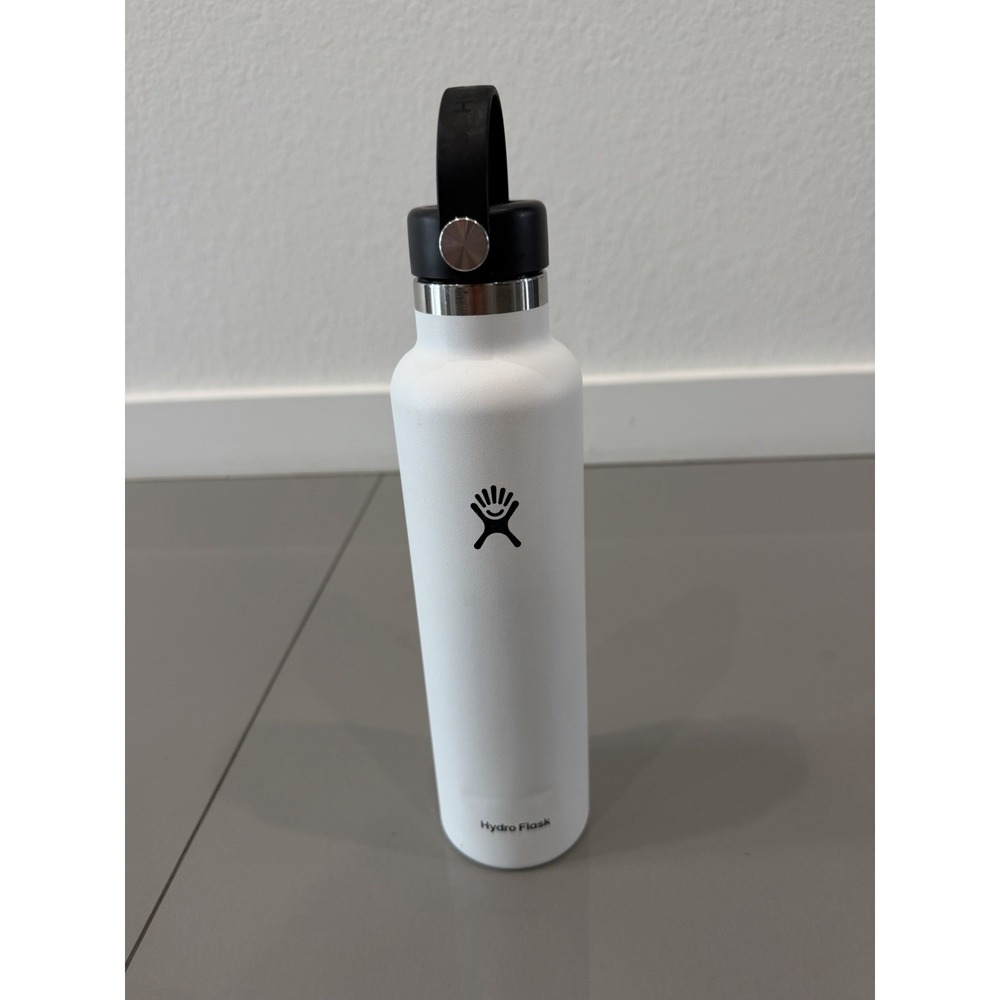 Hydro Flask - Standard Mouth Water Bottle White, 24oz